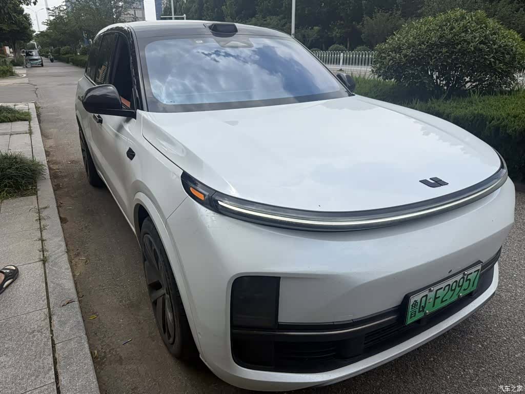 Li Auto L9, 2023 7