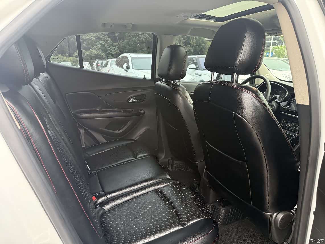 Buick Encore, 2017 9