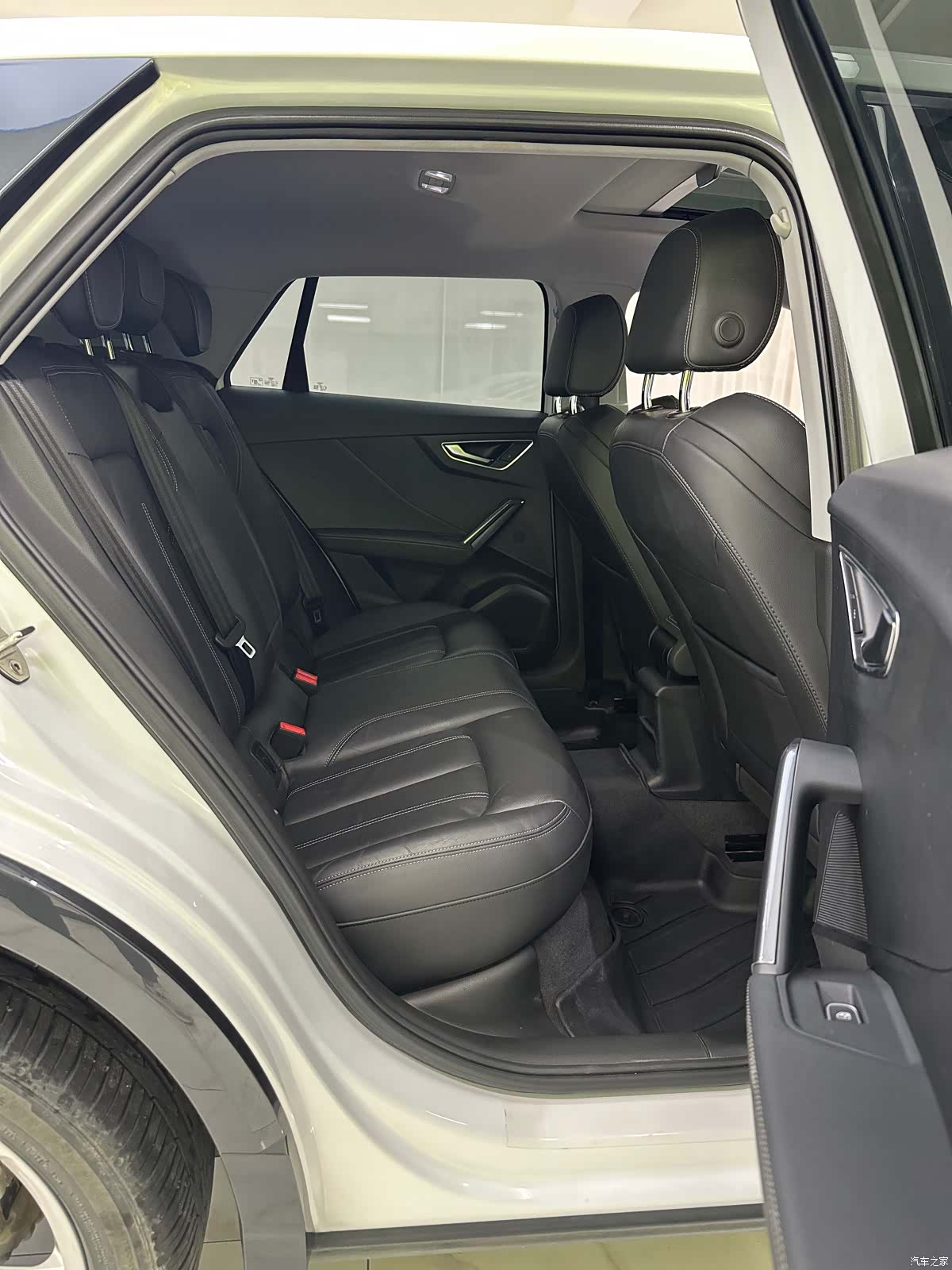 Audi Q2L, 2022 14