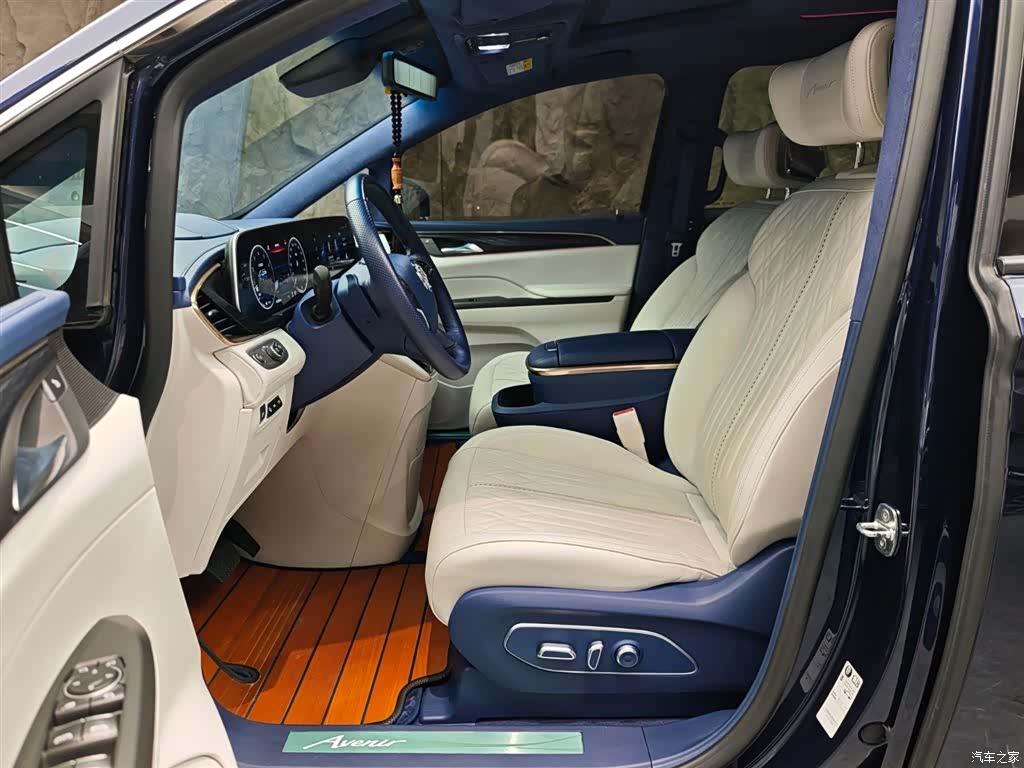 Buick GL8, 2023 8