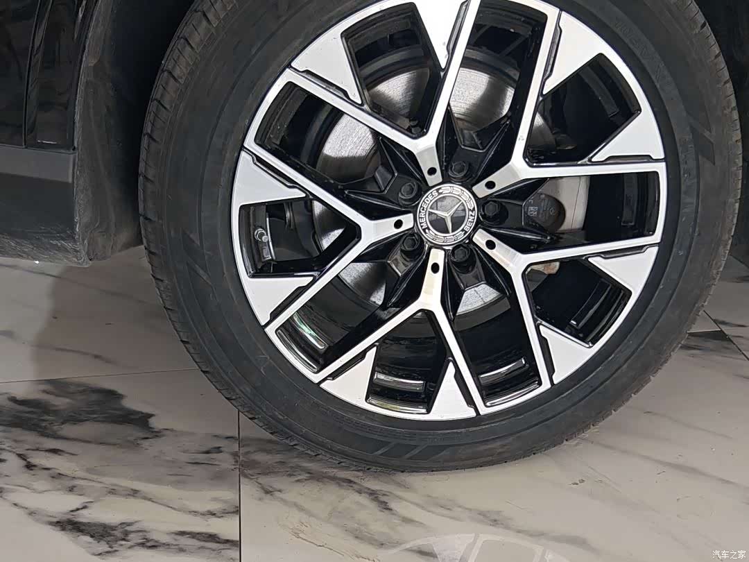 Mercedes-Benz GLC, 2024 7