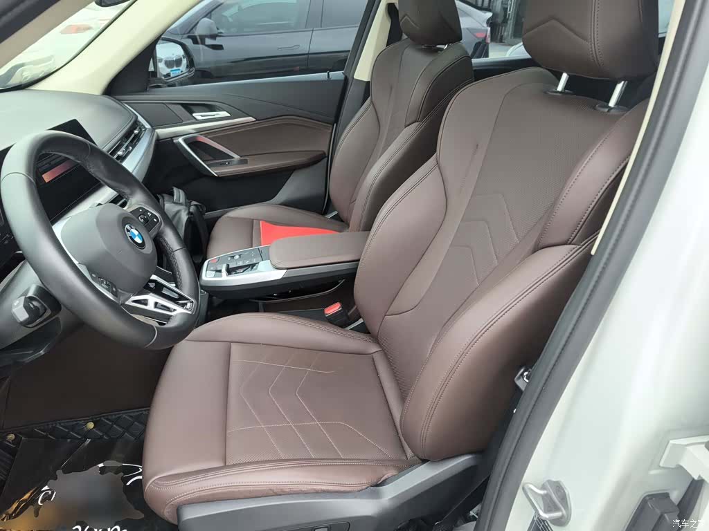 BMW X1, 2024 11