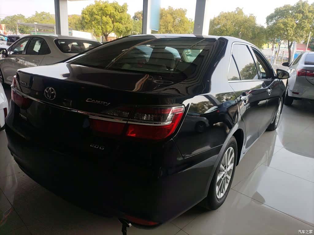Toyota Camry, 2017 все фото