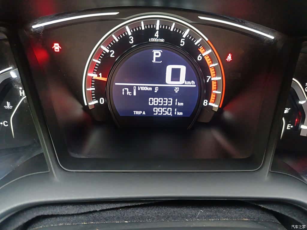 Honda Civic, 2018 все фото