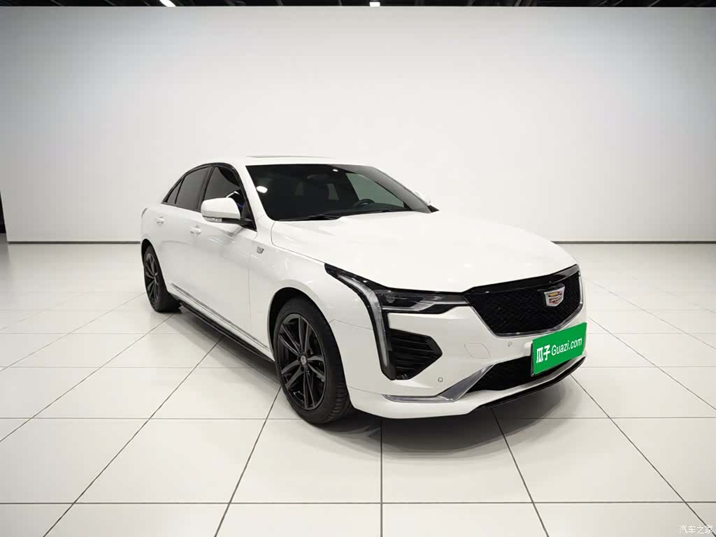 Cadillac CT4, 2023 4