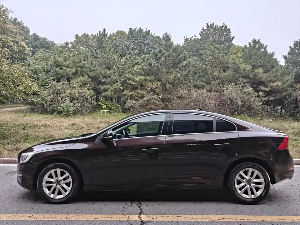 Volvo S60