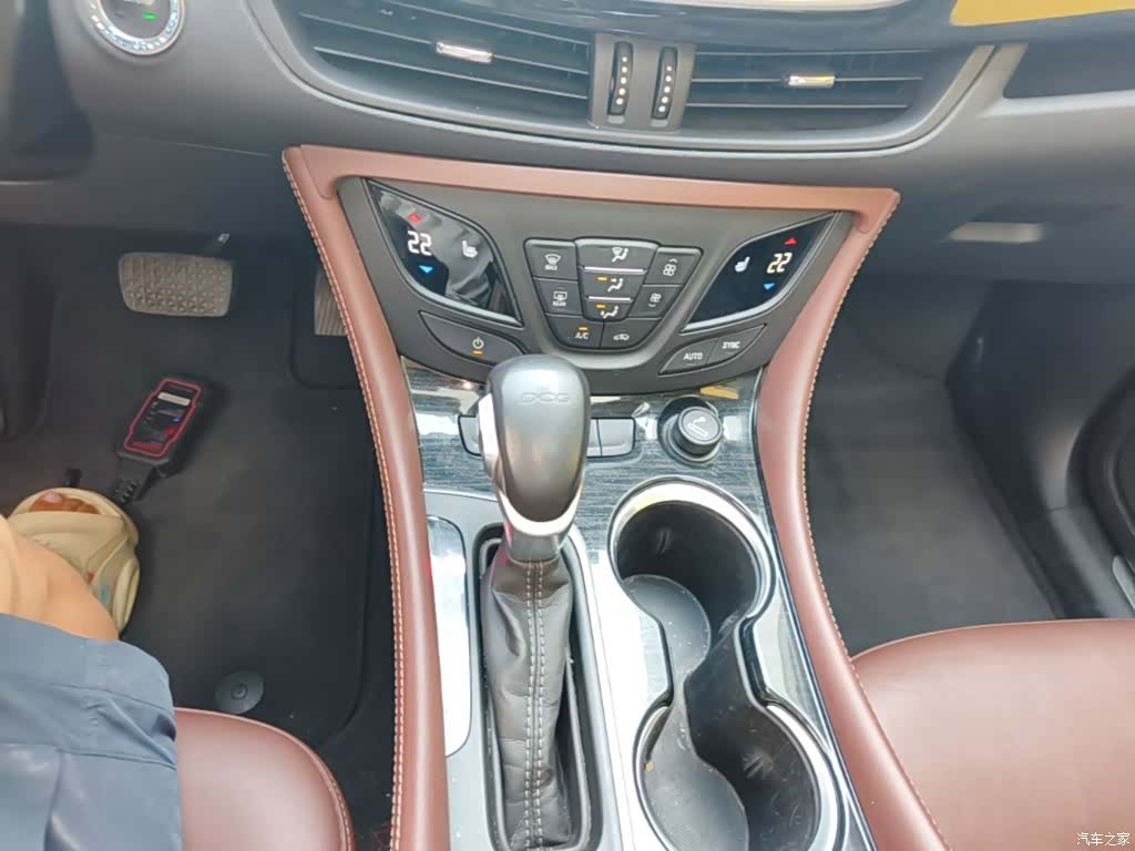Buick Envision Plus, 2019 14