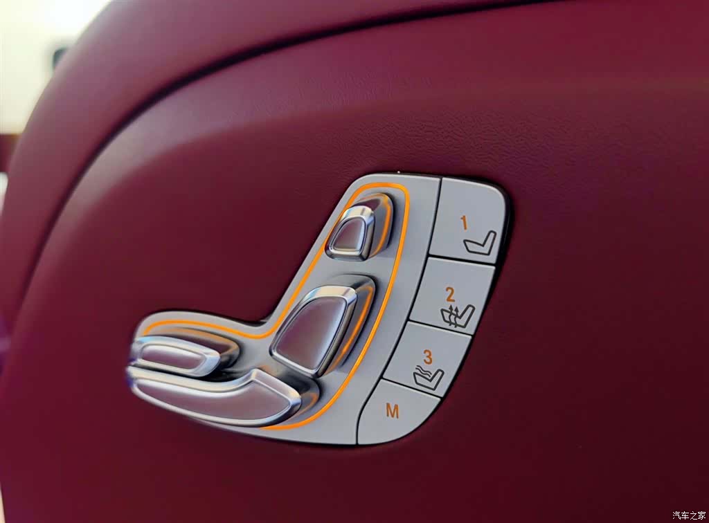 GMC SAVANA, 2018 21