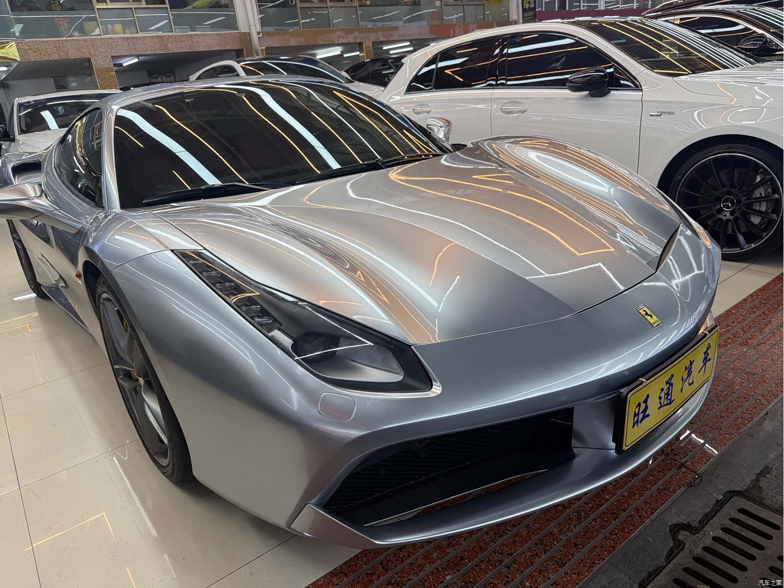 Ferrari 488, 2017 3