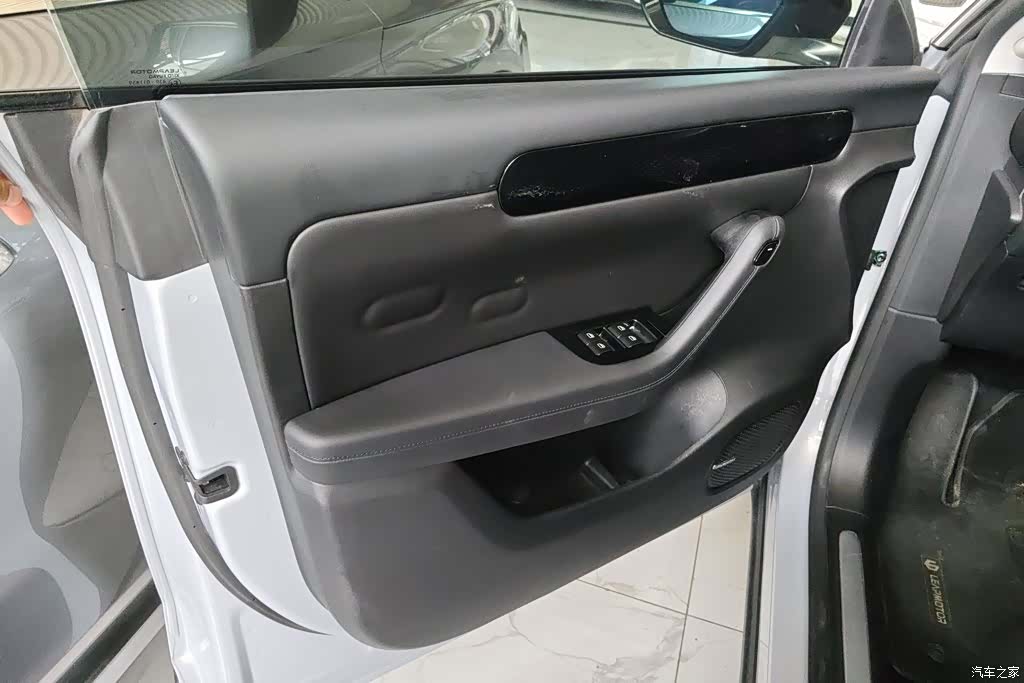 Leapmotor C11, 2022 7
