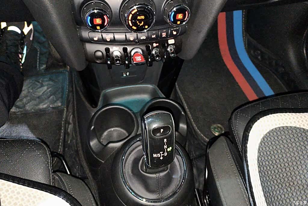 Mini Cooper, 2019 16