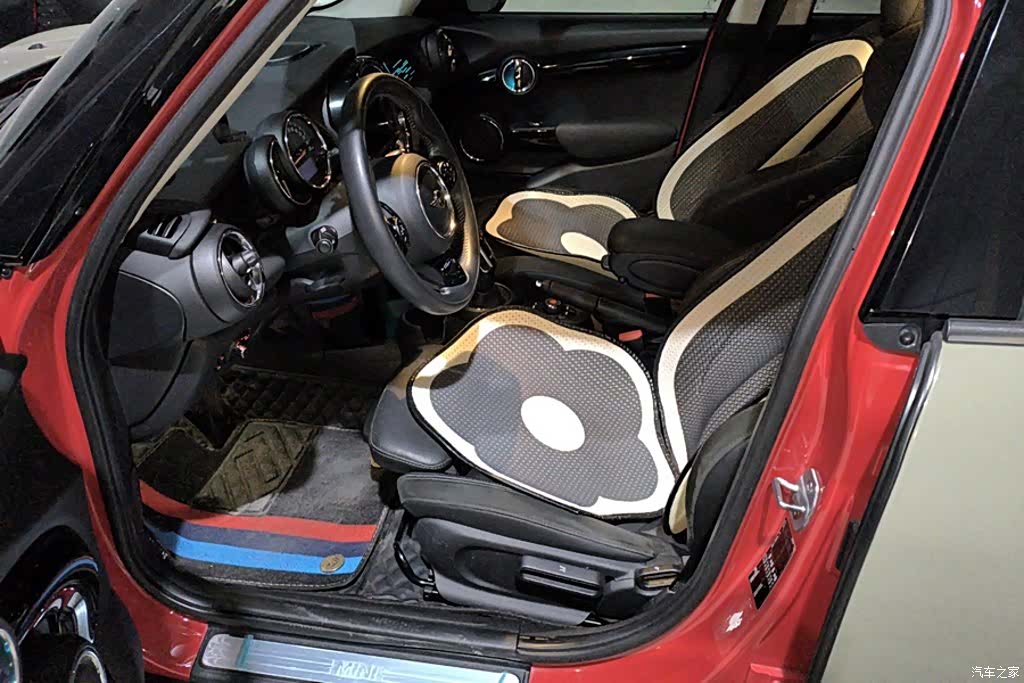 Mini Cooper, 2019 9