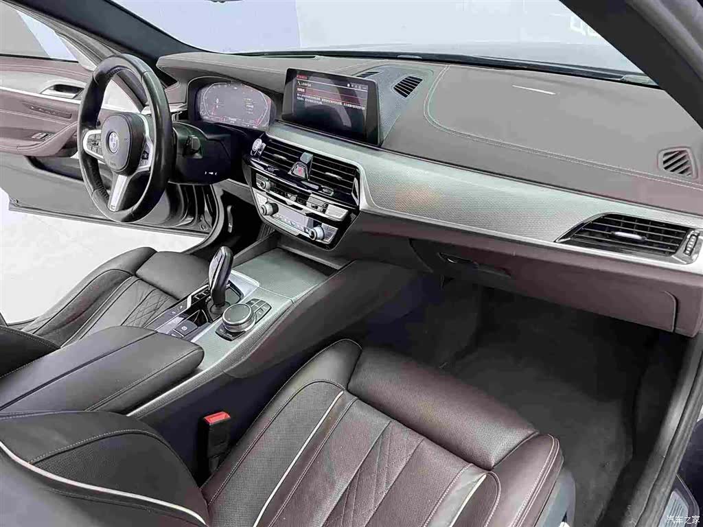 BMW 5 Series, 2019 10