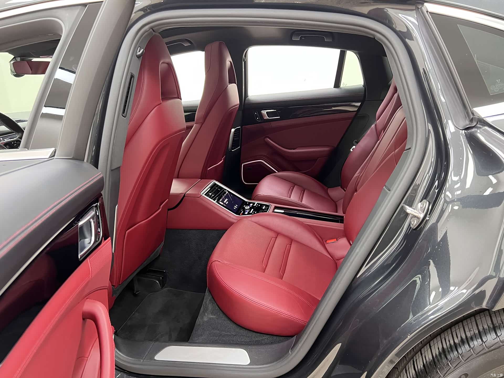 Porsche Panamera, 2017 16