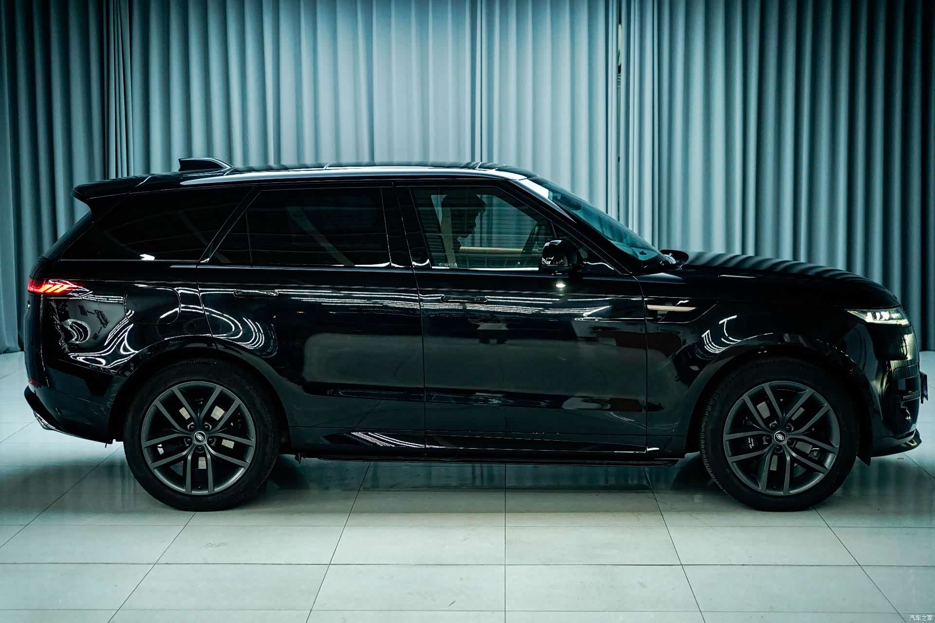 Land Rover Range Rover, 2025 все фото