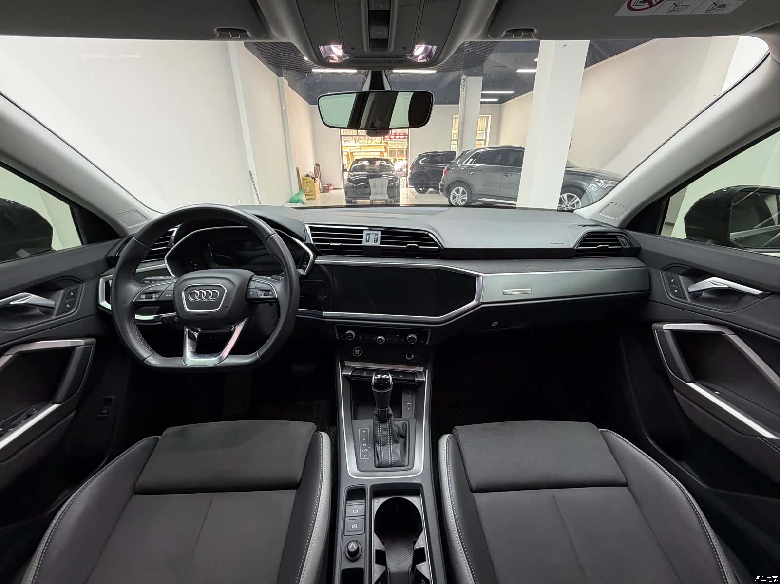 Audi Q3, 2022 16
