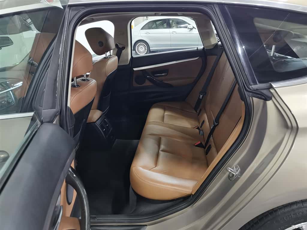 BMW 3 Series, 2019 15