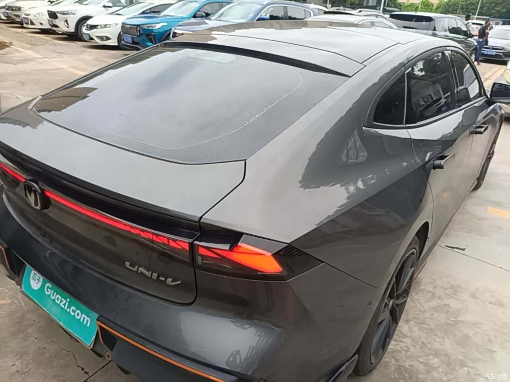 Changan UNI-V, 2022 7