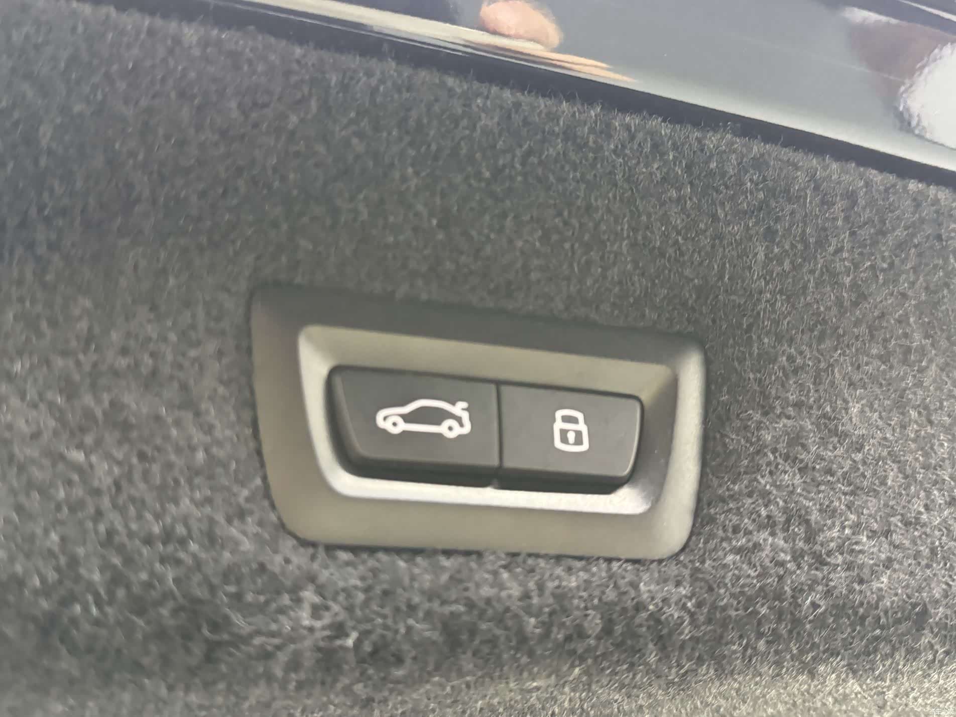 BMW i7, 2025 23