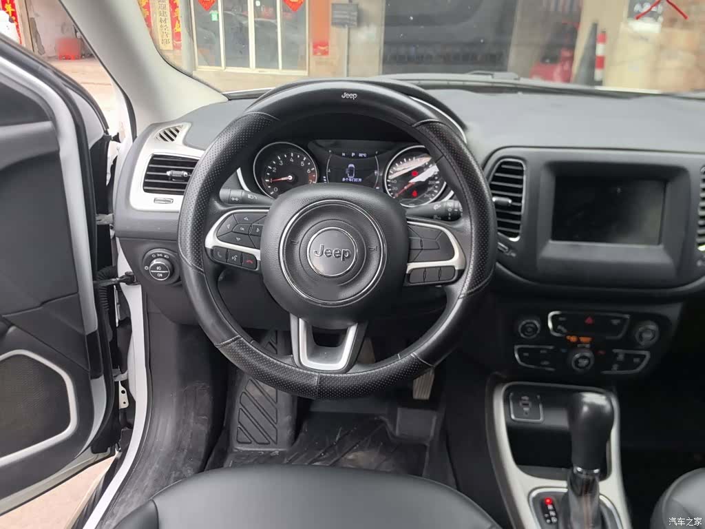 Jeep Compass, 2019 11