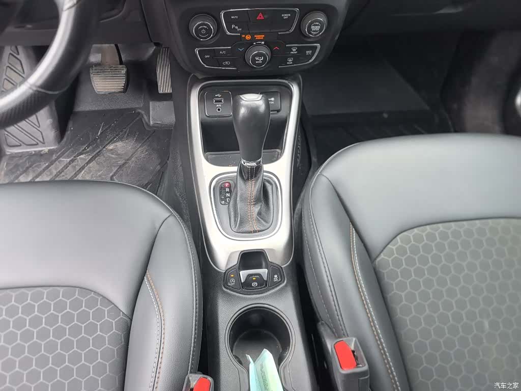 Jeep Compass, 2019 14