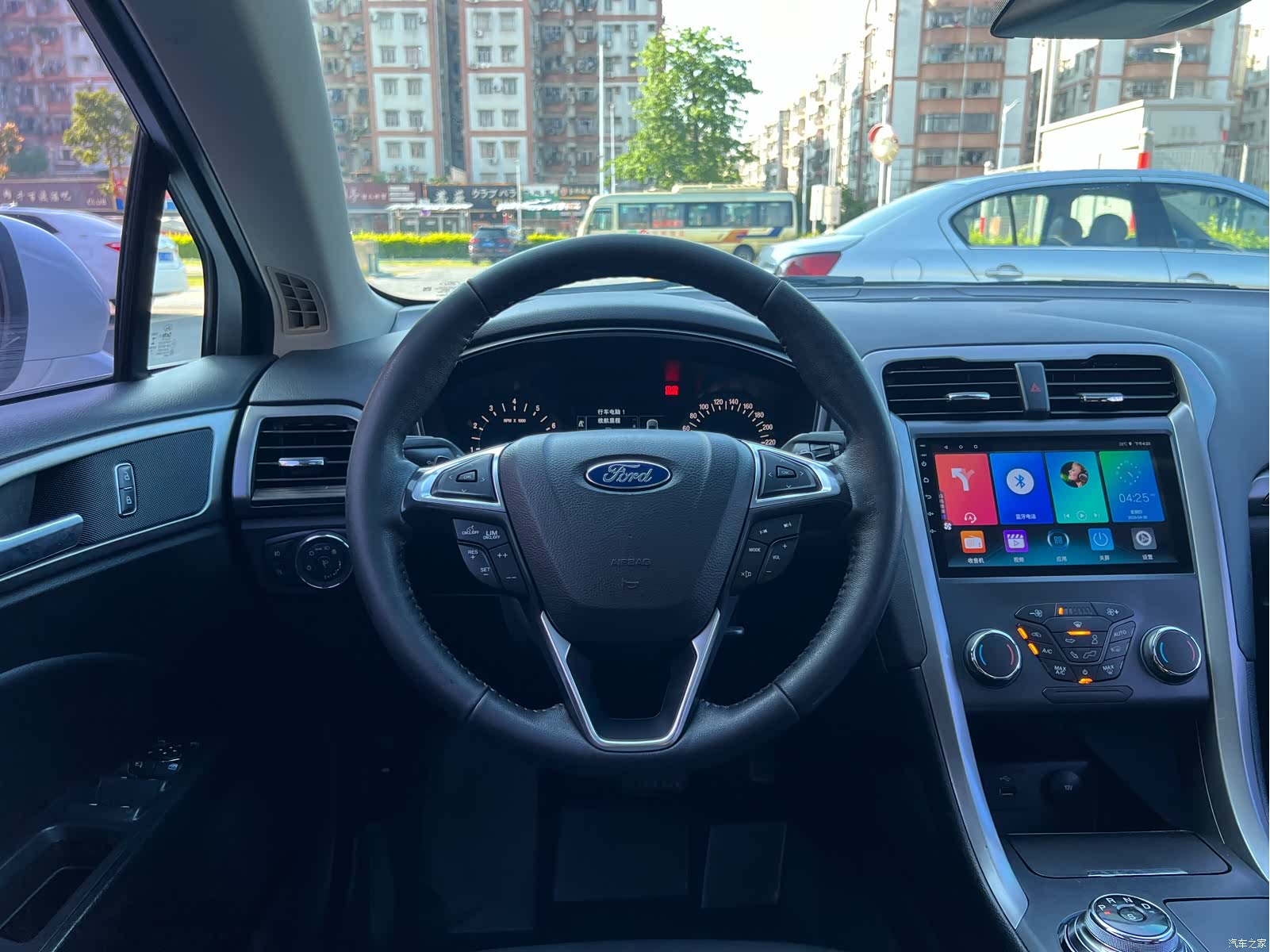 Ford Mondeo, 2018 18