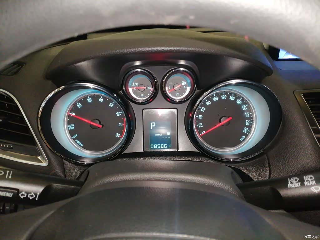 Buick Encore, 2016 8
