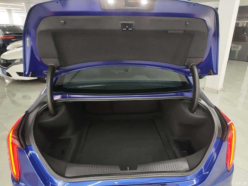 Cadillac CT4, 2021 19