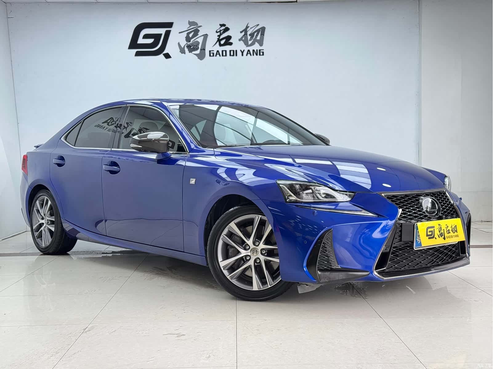 Lexus IS, 2018 3