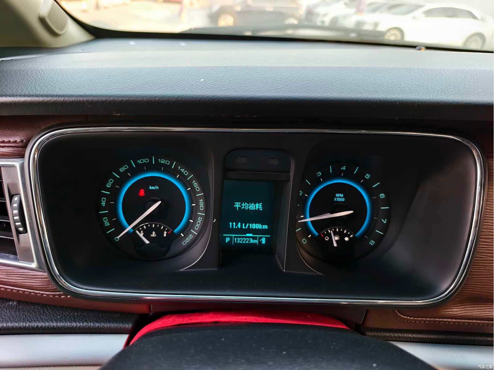 Buick GL8, 2016 7