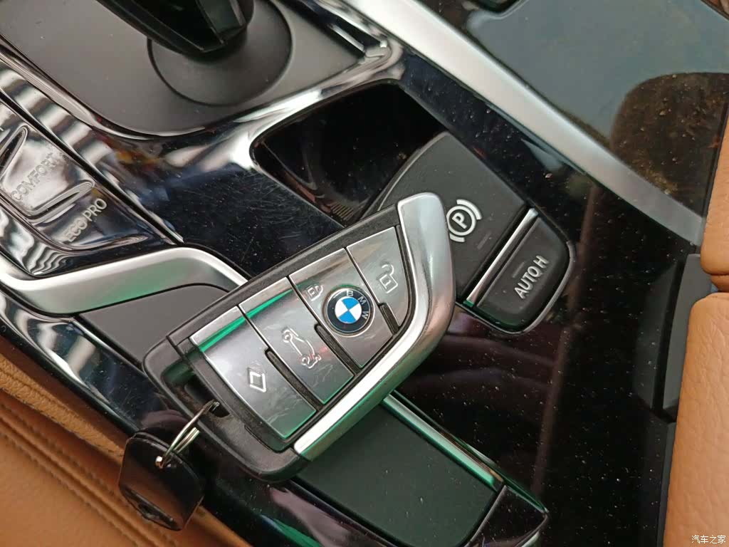 BMW 5 Series, 2018 17