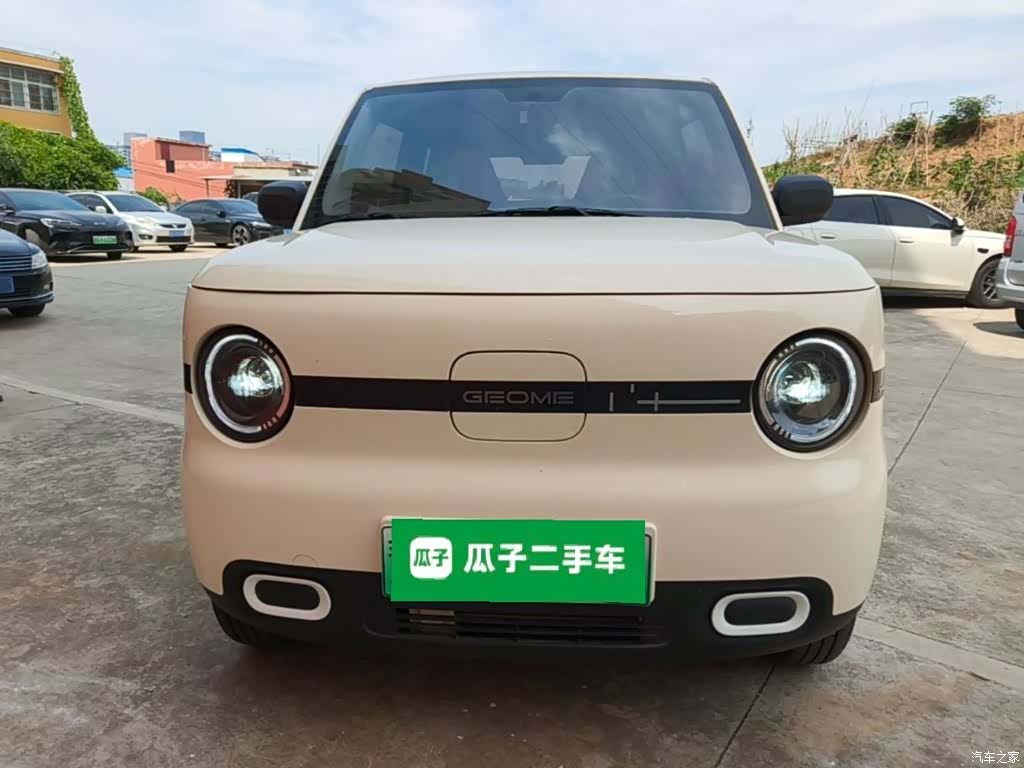Geely Panda, 2025 3
