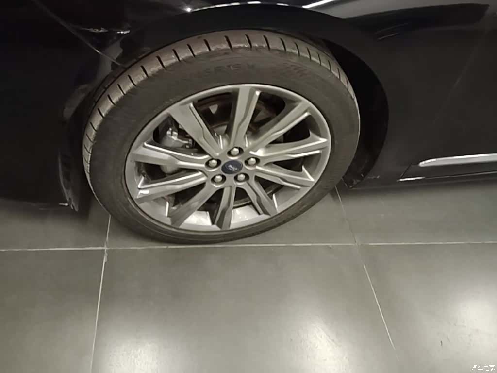 Ford Taurus, 2021 23