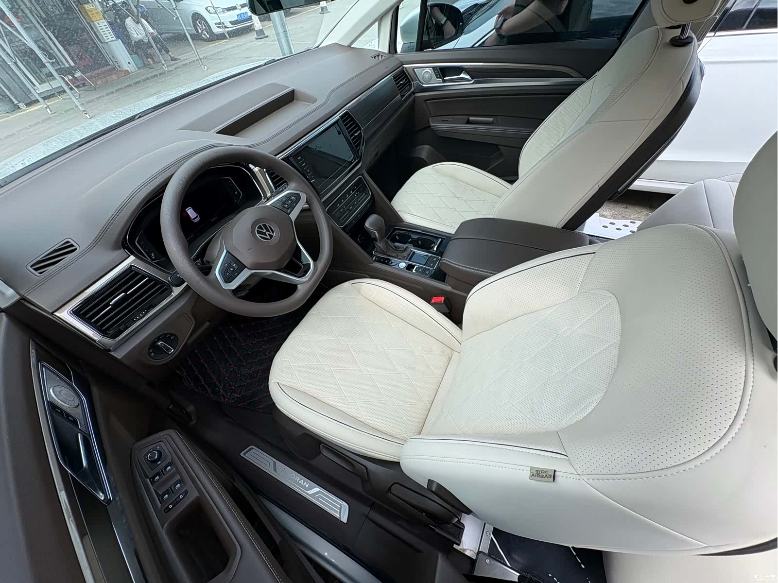 Volkswagen Viloran, 2020 все фото