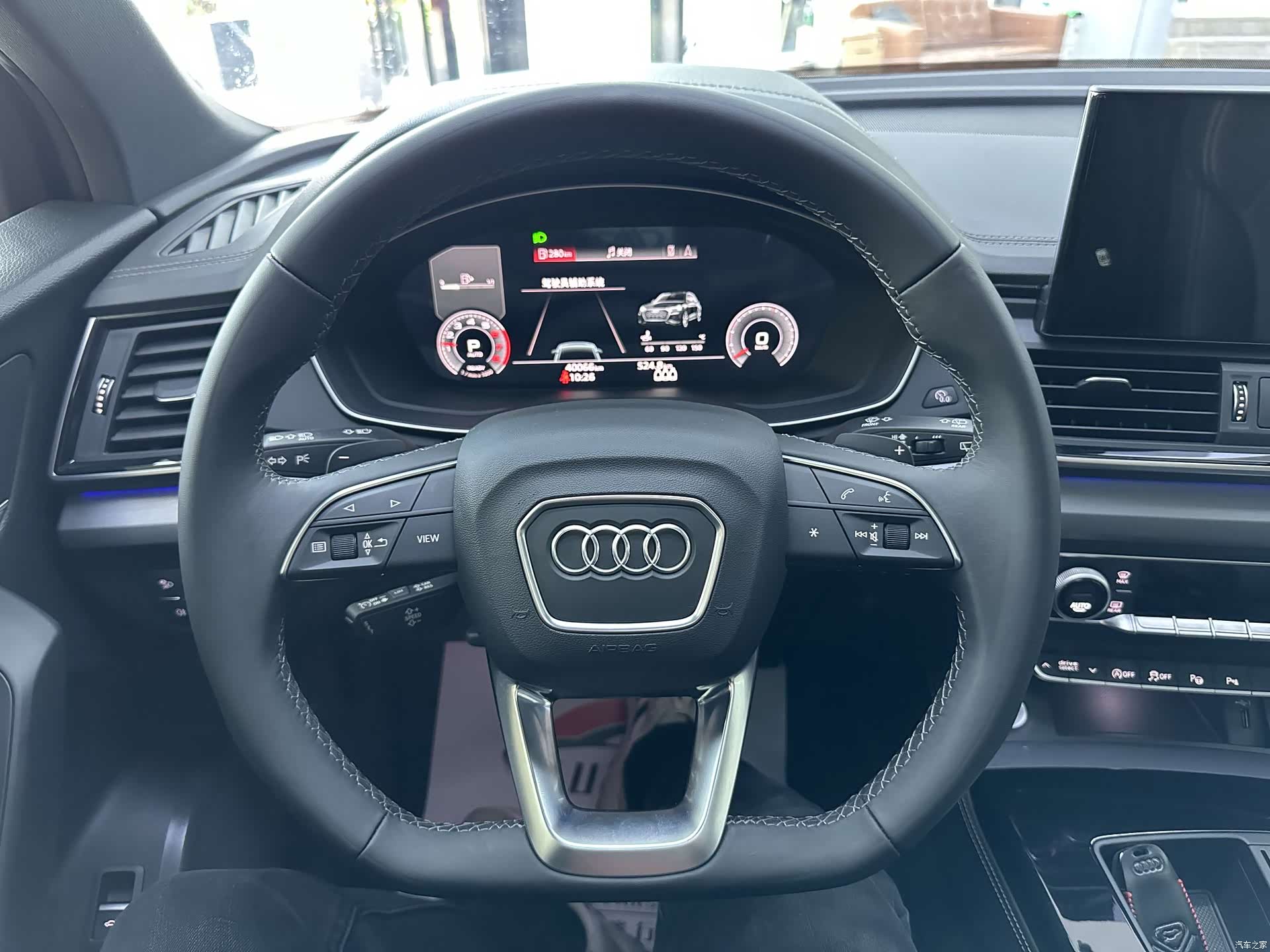 Audi Q5L, 2022 8