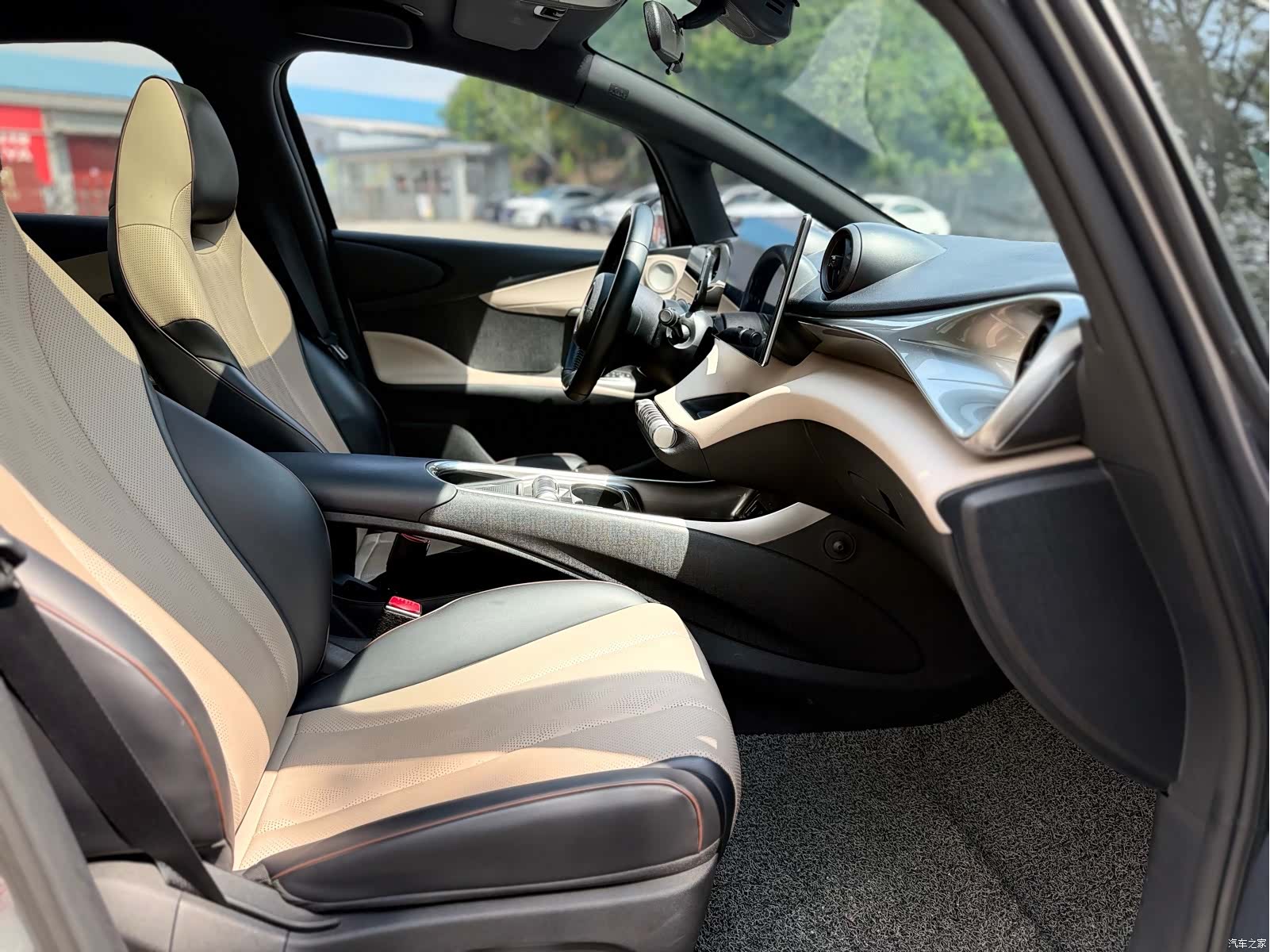 BYD Dolphin, 2023 7