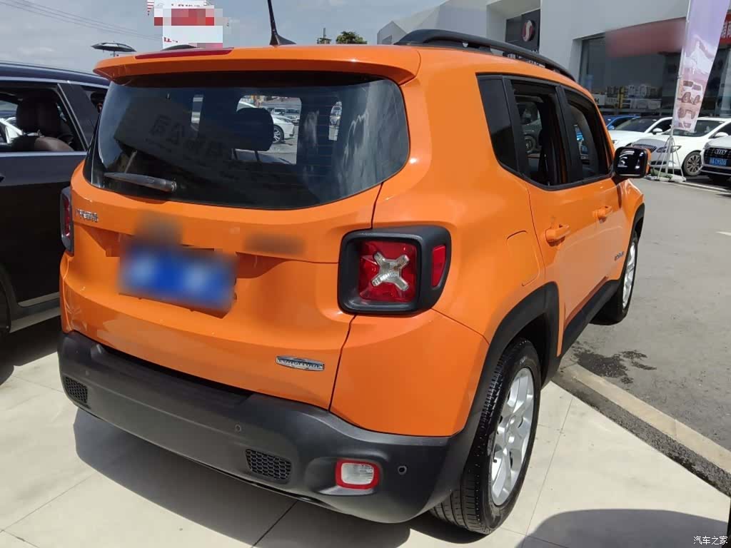 Jeep Renegade, 2017 все фото