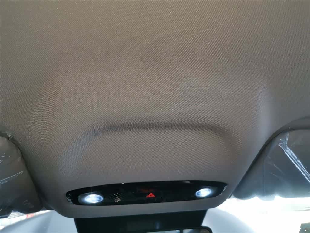 Geely Galaxy E5, 2026 18