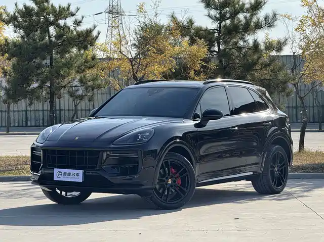 Porsche Cayenne 2020 — купить из Китая под заказ