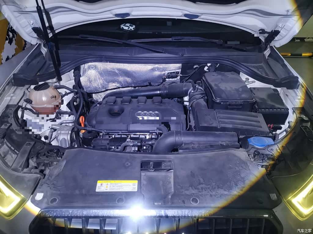 Audi Q3, 2014 11