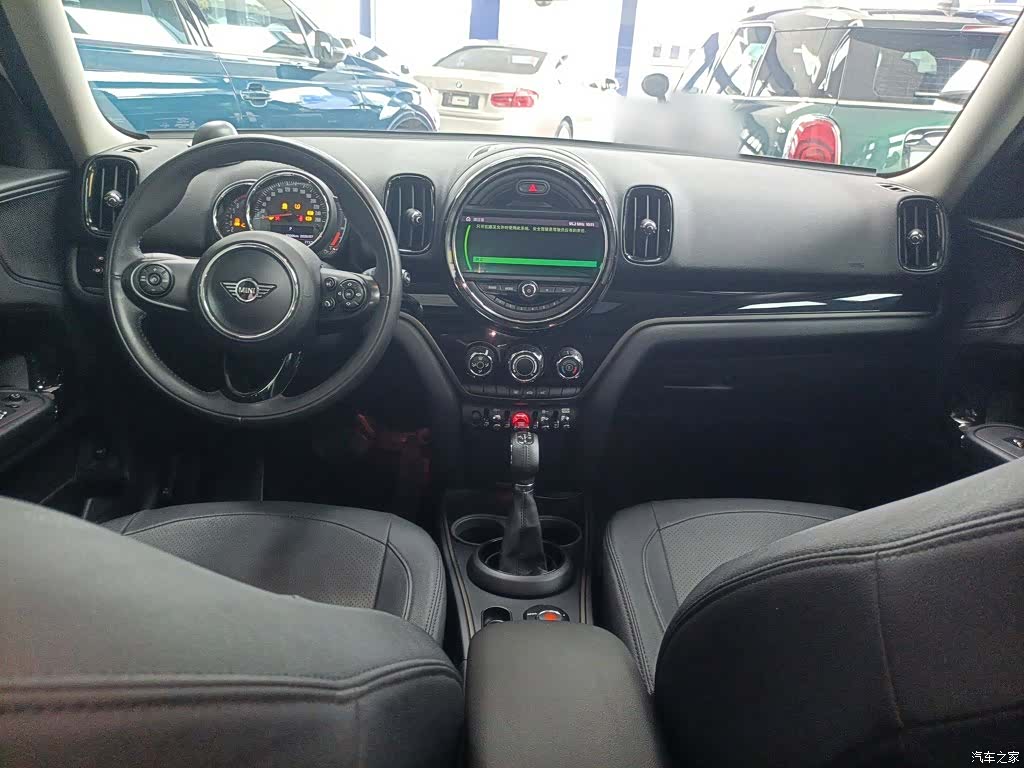Mini Countryman, 2019 все фото