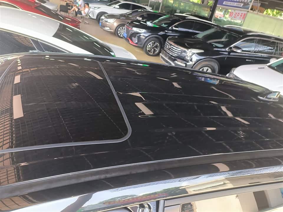 Toyota Corolla Sharp amplifier