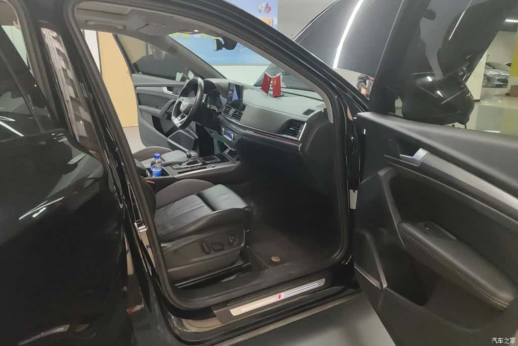 Audi Q5L, 2022 8