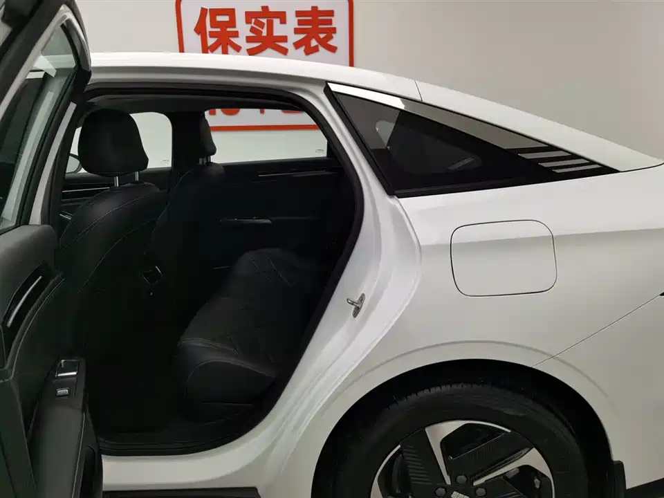 Geely Galaxy Galaxy L6