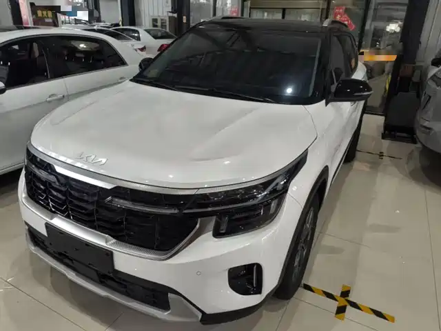 Kia Seltos 2024 — купить из Китая под заказ