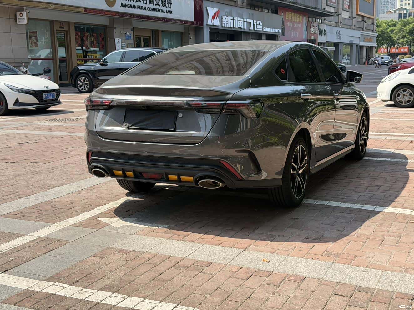 Geely Binray, 2025 все фото