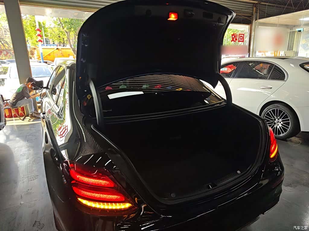 Mercedes-Benz E-Class, 2020 19