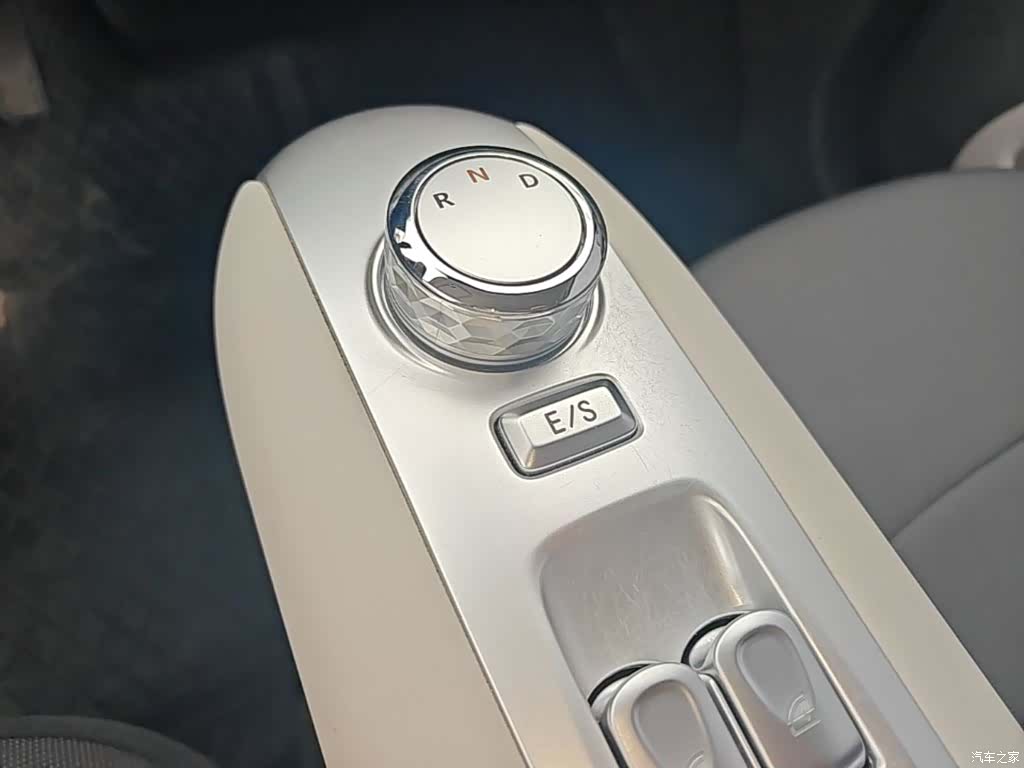 Changan Lumin, 2025 14