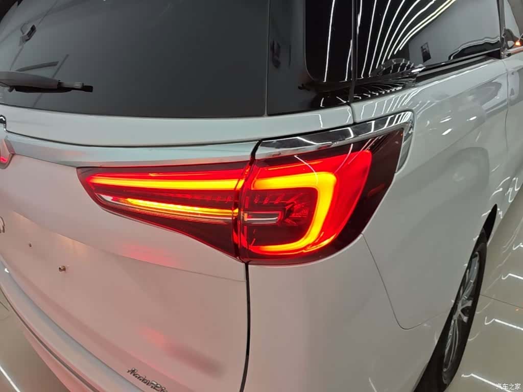 Buick GL8, 2023 8