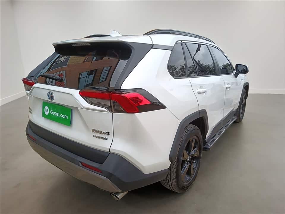 Toyota RAV4 Rongfang